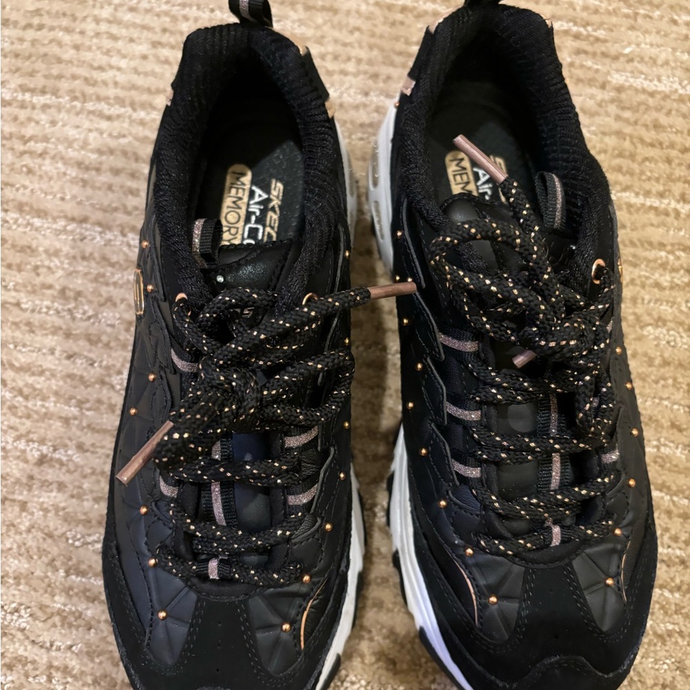 sketchers